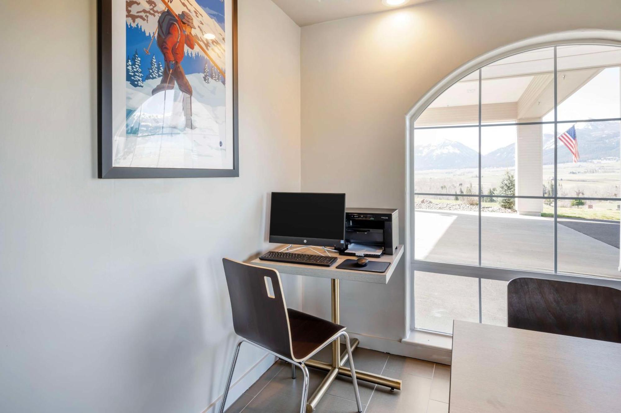 Surestay Plus By Best Western Enterprise Exterior foto